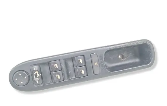 Peugeot 307 CC Electric window control switch 96498420XT