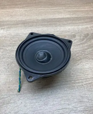 BMW X5 E70 Front door speaker 9151864 18820010