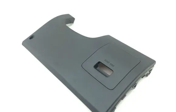 Hyundai i30 Dashboard lower bottom trim panel 84750G4RA0