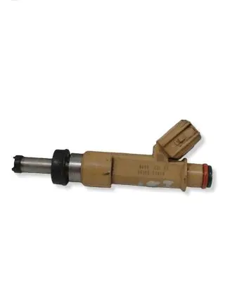 Toyota RAV 4 (XA40) Fuel injector 2325037010 069032128