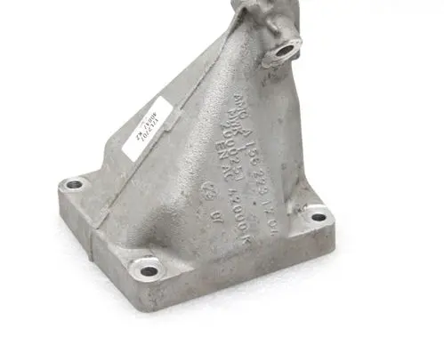 Mercedes-Benz C AMG W205 Engine mounting bracket A1562231704