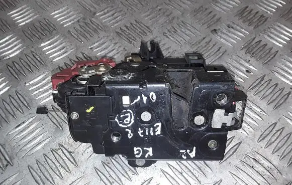 Audi A2 Rear door lock 8z0839015a