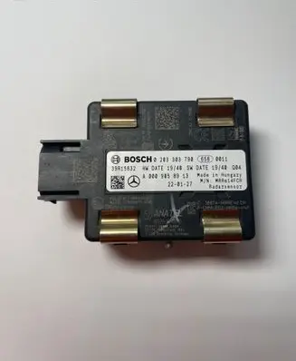 Mercedes-Benz C W205 Distronic sensor radar A0009058913 39R15832 0203303790