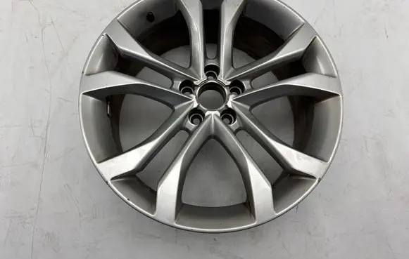 Audi A6 S6 C6 4F R19 alloy rim