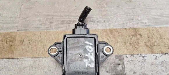 Toyota Prius (NHW20) ESP acceleration yaw rate sensor 8918348010 1745005234