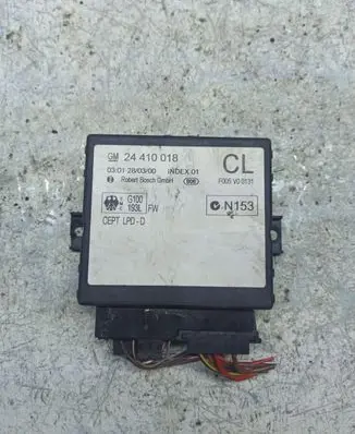Opel Zafira A Comfort/convenience module 24410018