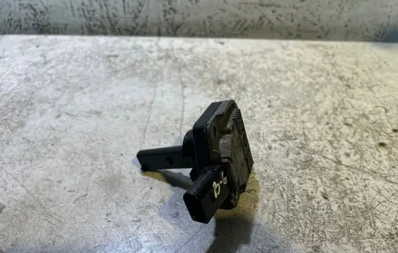 Skoda Octavia Mk2 (1Z) Oil level sensor 1J0907660C 6PR00807903