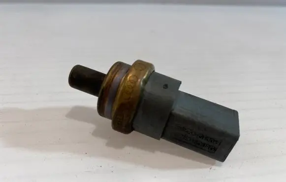 Coolant temperature sensor