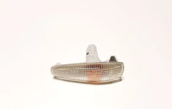 Mitsubishi Outlander Front fender indicator light 1132232 A046017