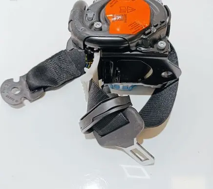 Mercedes-Benz B W246 W242 Rear seatbelt A2468600000