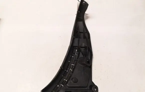 Volvo XC90 Front bumper mounting bracket 08620564