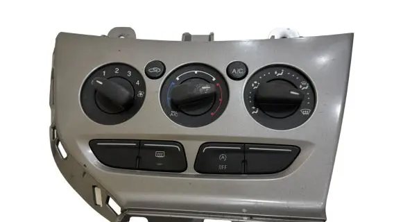 Ford Focus Climate control unit CJ5T19980AF E1075533
