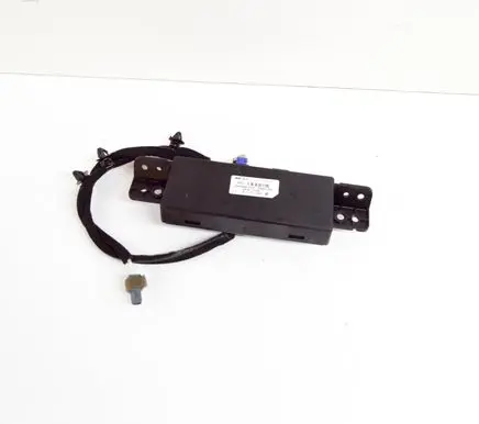 Hyundai Ioniq 5 Aerial antenna amplifier 96240GI000