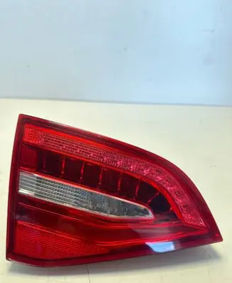 Audi A4 S4 B9 8W Tailgate rear/tail lights 8K9945093E 190914L