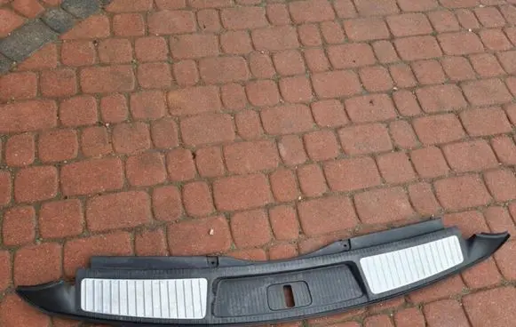 Opel Insignia B Trunk/boot sill cover protection 13222434