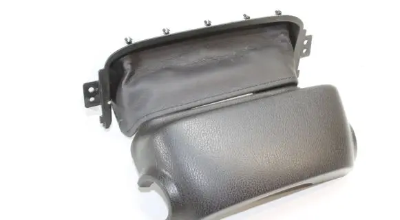 Steering wheel column trim
