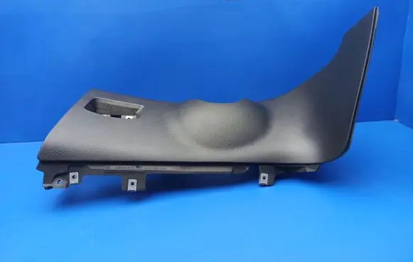 Mercedes-Benz E W211 Dashboard lower bottom trim panel 2116800187 A2116800187