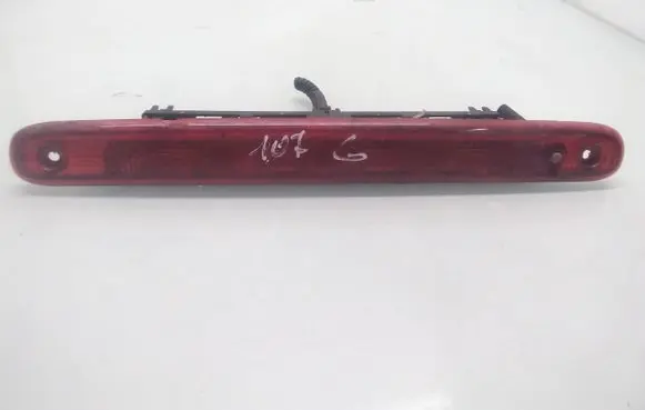 Peugeot 107 Third/center stoplight