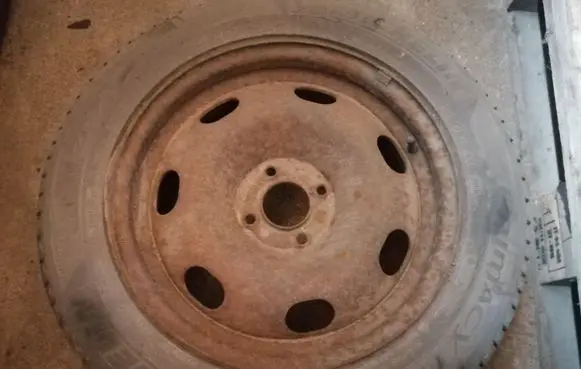 Citroen Berlingo R16 spare wheel 