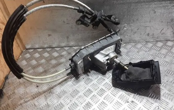 Seat Ibiza III (6L) Gear shifter/selector 6Q0711049AE