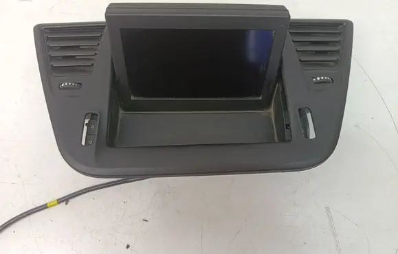 Alfa Romeo Giulietta Screen/display/small screen 015609136800