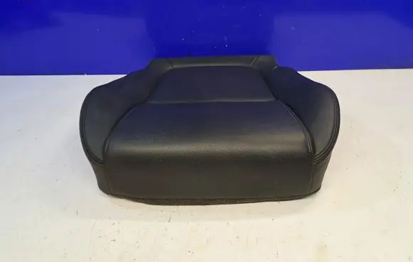 Jaguar XE Front driver seat L0375421AC01PVJ X760JT1B