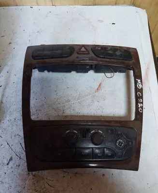Mercedes-Benz C W203 Climate control unit 9140010322 203830