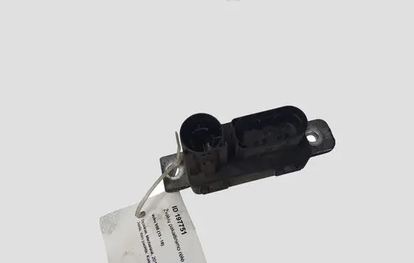 Volvo V60 Glow plug pre-heat relay 31431776 0281003145