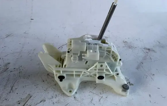 KIA Rio Gear shifter/selector 46700H8200