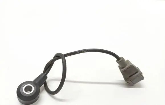 Opel Antara Detonation knock sensor 96980750