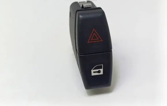 BMW 5 E60 E61 Hazard light switch 6919506