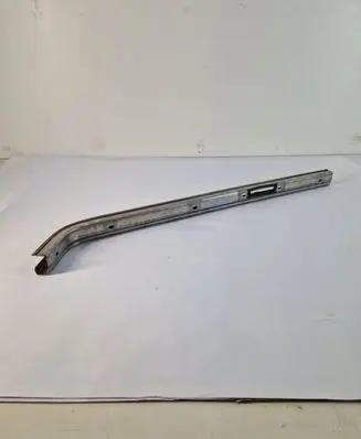 Volkswagen Caddy Sliding door middle roller runner 2k0843871t