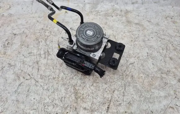 Renault Trafic III (X82) ABS Pump 476605919R 2CAS1001 10022006824