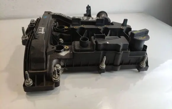 Ford Focus Rocker cam cover CM5G6K271CECAREWAY