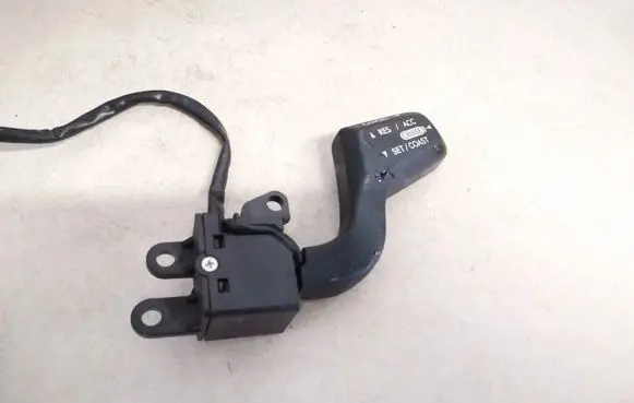 Subaru B9 Tribeca Cruise control switch 