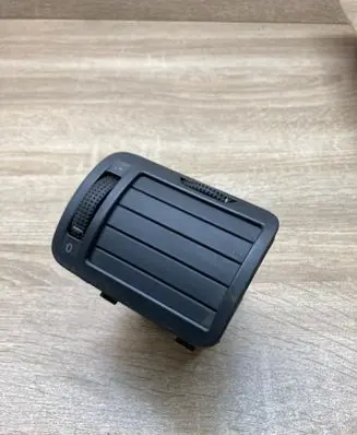 Volkswagen PASSAT B5 Dashboard side air vent grill/cover trim 3B0819703D