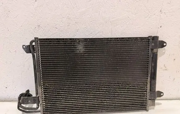 Volkswagen Golf VI A/C cooling radiator (condenser) 1K0298403A