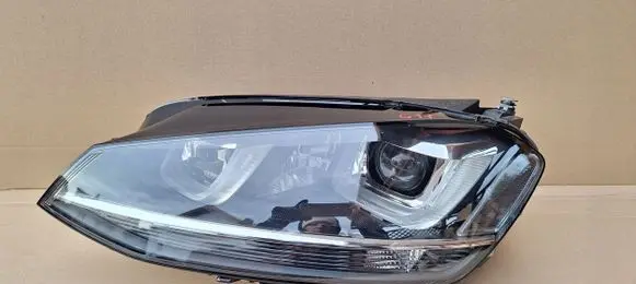 Volkswagen Golf VII Headlight/headlamp 5G1941033