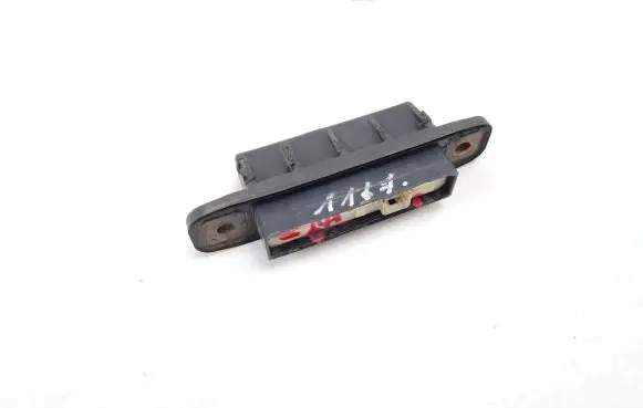 Toyota Verso Tailgate opening switch 