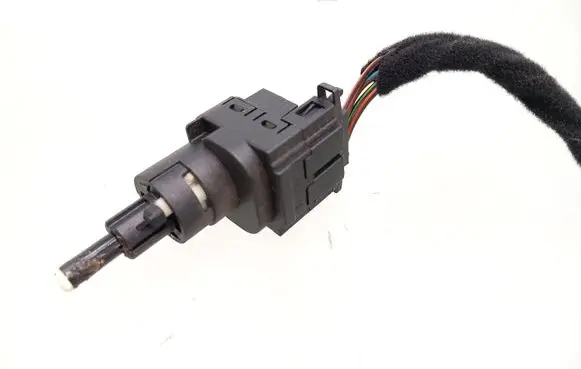 Seat Ibiza III (6L) Brake pedal sensor switch 6Q0945511
