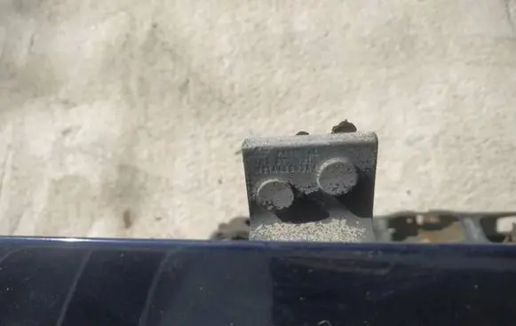Ford Galaxy Tailgate/trunk/boot hinge