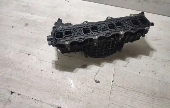 Mercedes-Benz GLK (X204) Intake manifold A6510900037