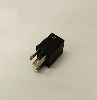 Opel Zafira A Other relay 90229206