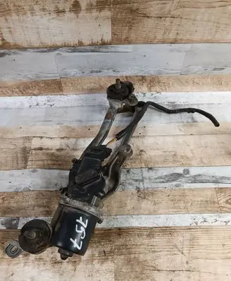 Nissan Note (E11) Front wiper linkage and motor