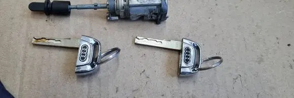 Audi A5 Sportback 8TA Front door lock (next to the handle) 8T8837168