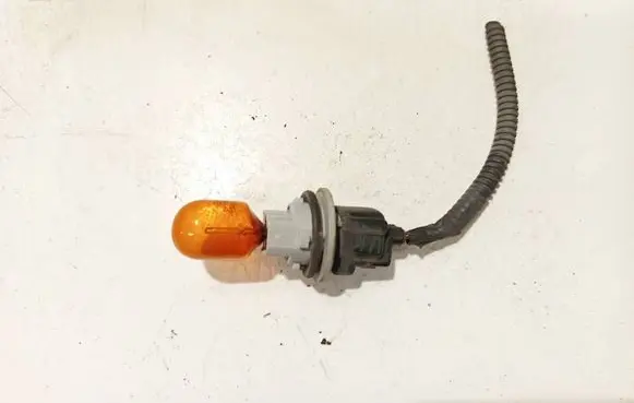 Toyota Avensis T270 Headlight part 