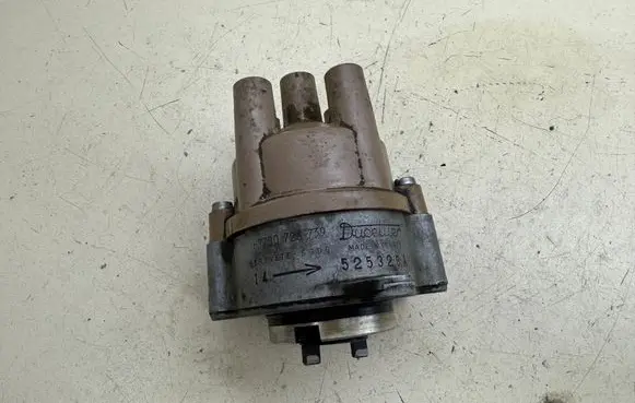 Renault 25 Spark distributor H7700726739 7700726739 525328A
