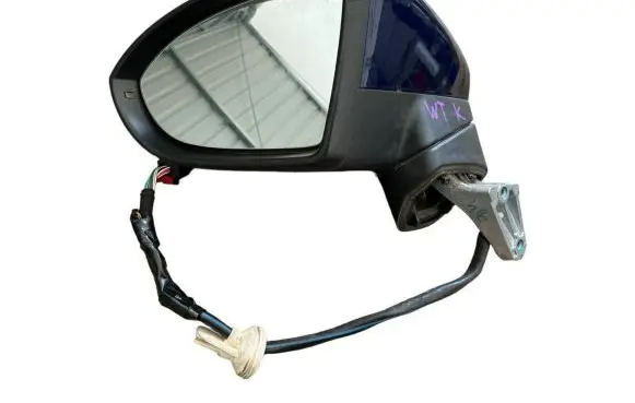 Volkswagen Touran III Front door electric wing mirror E90411208 A064480