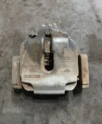 BMW 5 F10 F11 Front brake caliper