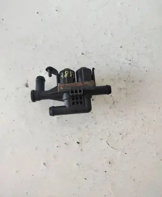 BMW 7 F01 F02 F03 F04 Coolant heater control valve 931034901